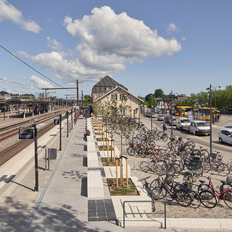 Cykelstativer, Hellerup Station